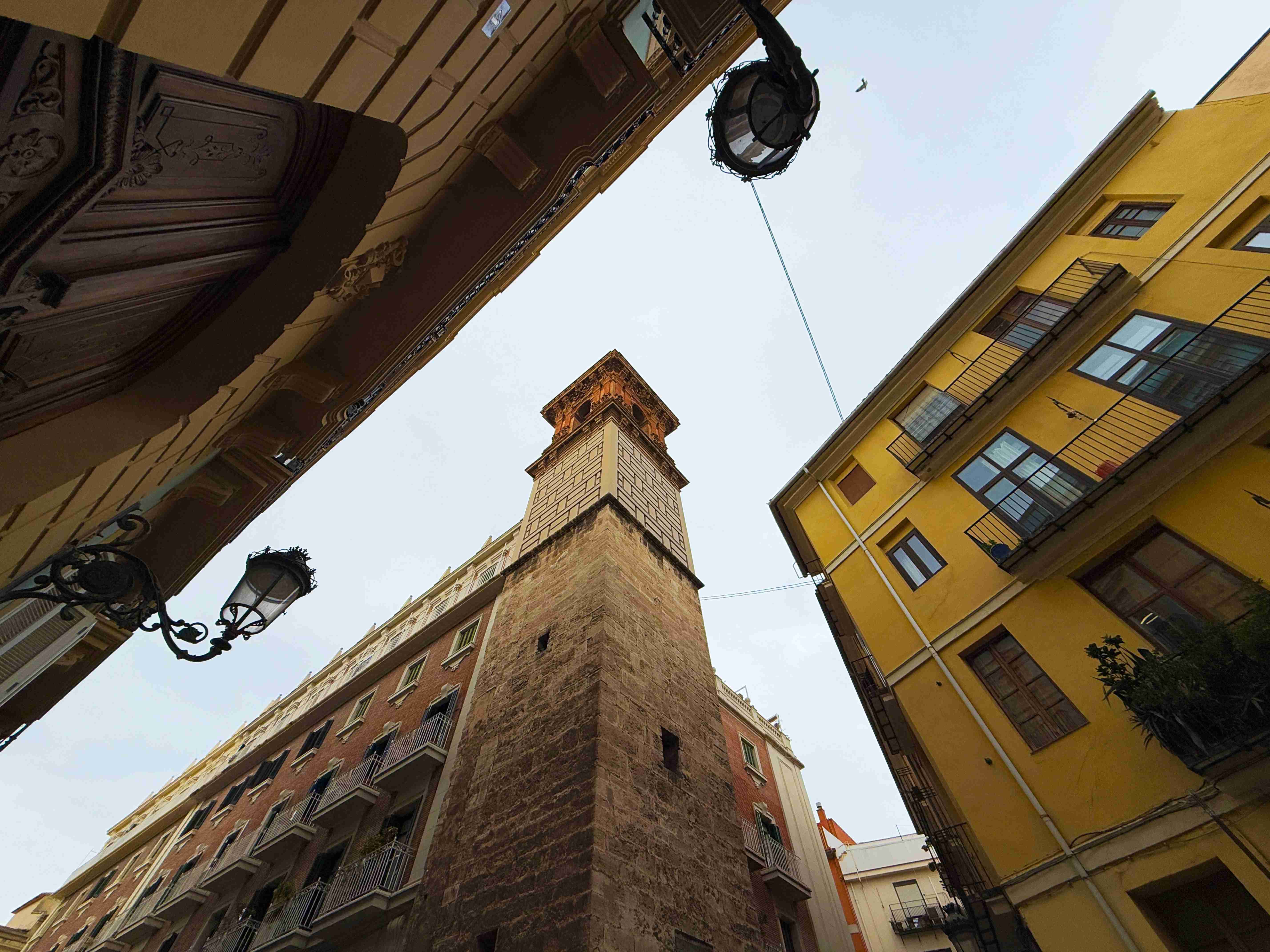 Valencia Guided Tour with Tickets Included