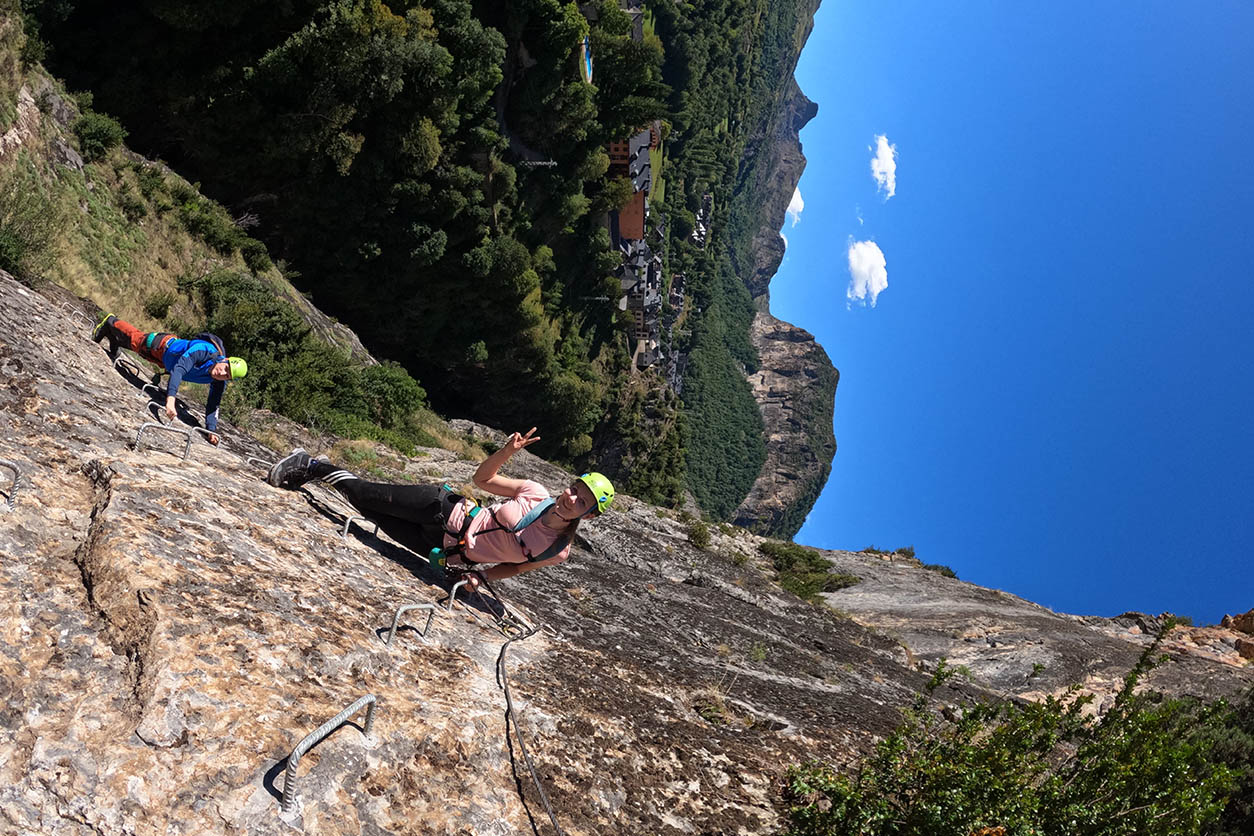 Via Ferrata el Escuacho desde Escarrilla