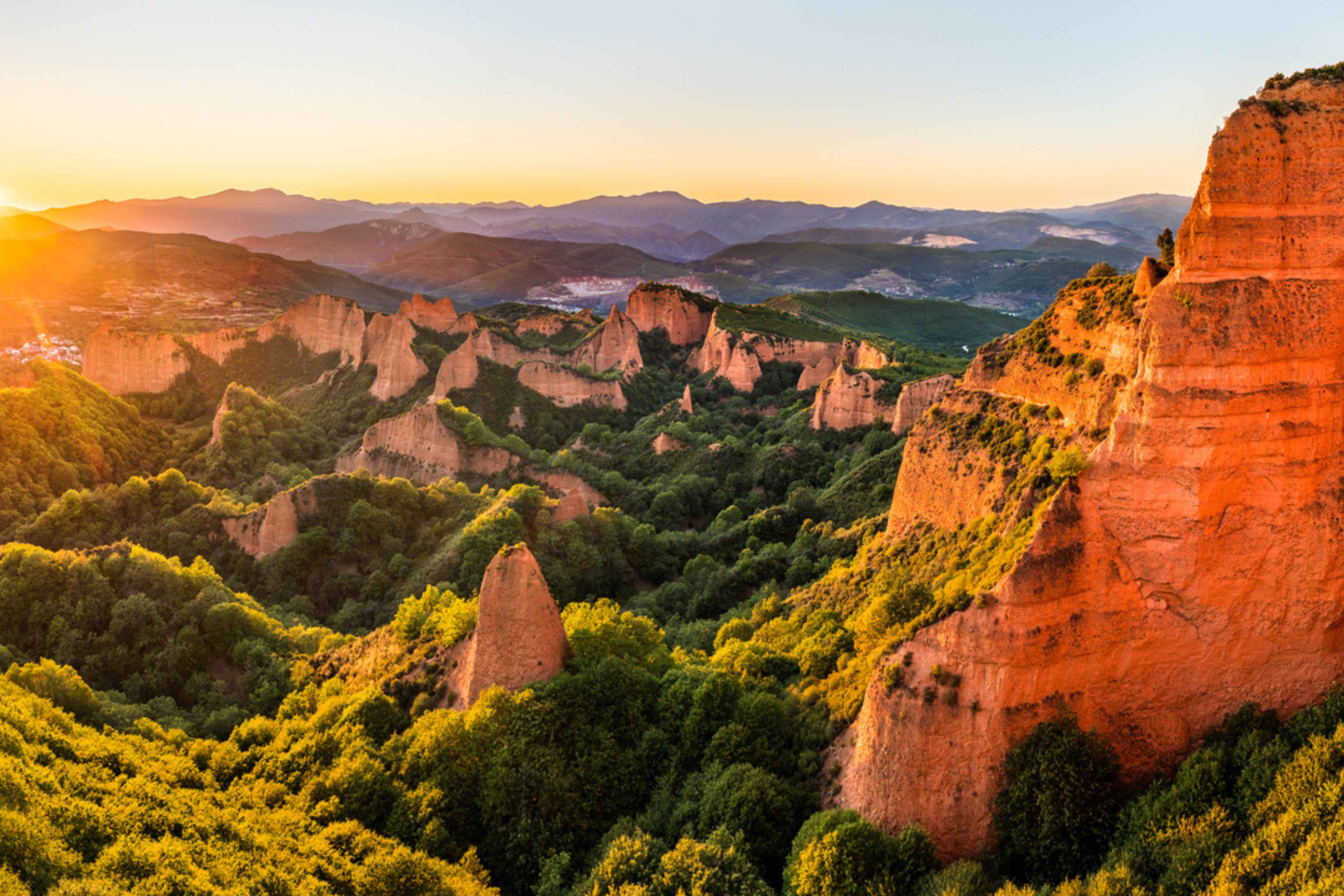 Médulas y Ponferrada desde León